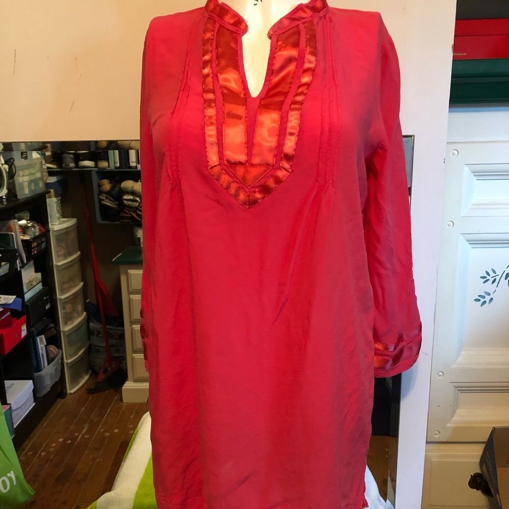 Calvin Klein longer top